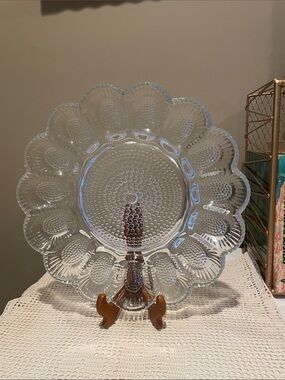 Detailed  Glass Scalloped Serving Platter - Classic Design